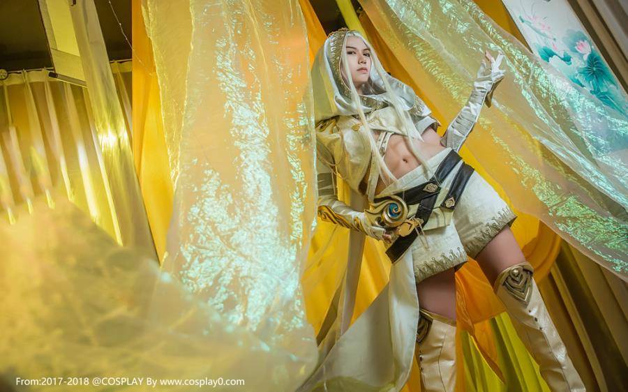 Cosplay福利/美女正太鳗鱼霏儿扮演镇魔曲影锋Cosplay图片