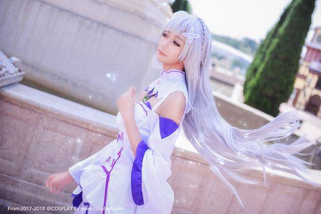 Cosplay福利/爱蜜莉雅雷姆拉姆姐妹花女仆诱惑Cosplay图片合集