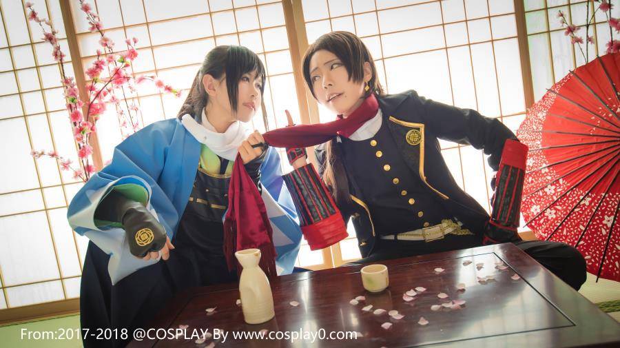 Cosplay福利/半次元Coser刀剑乱舞春日祭加州清光五虎退Cosplay图片