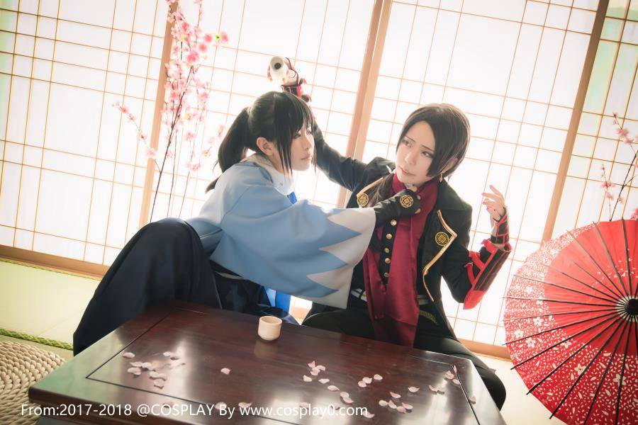 Cosplay福利/半次元Coser刀剑乱舞春日祭加州清光五虎退Cosplay图片