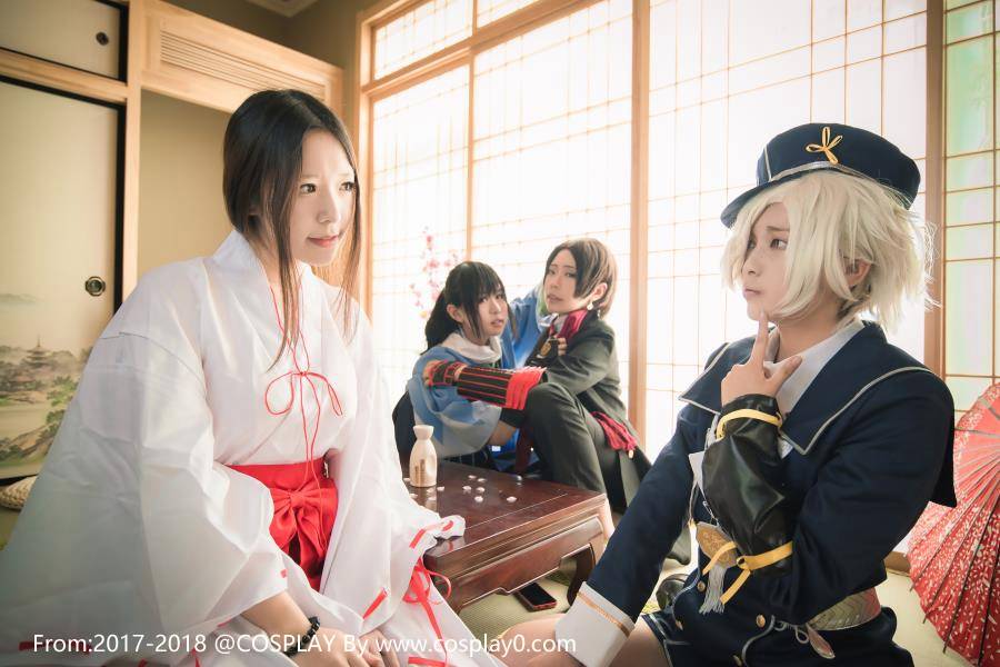 Cosplay福利/半次元Coser刀剑乱舞春日祭加州清光五虎退Cosplay图片