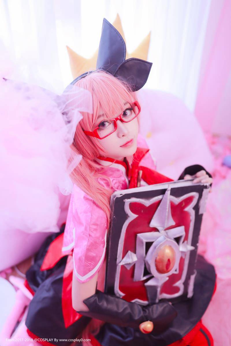 Cosplay福利/王者荣耀女英雄萌妹子安琪拉萝莉Cosplay本子图片