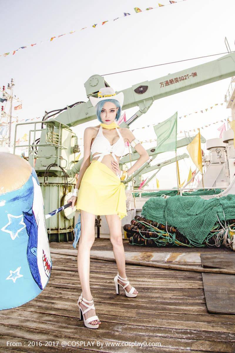 Cosplay福利/王者荣耀钟无艳御姐海滩丽影宅男福利Cosplay