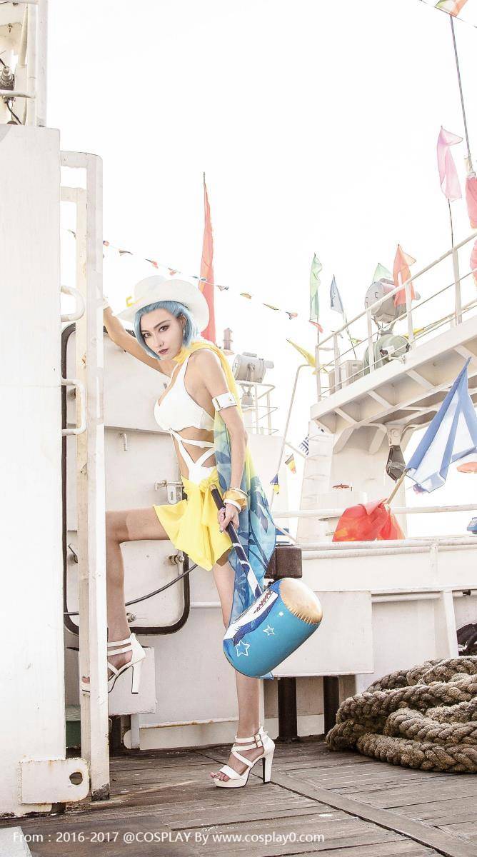 Cosplay福利/王者荣耀钟无艳御姐海滩丽影宅男福利Cosplay