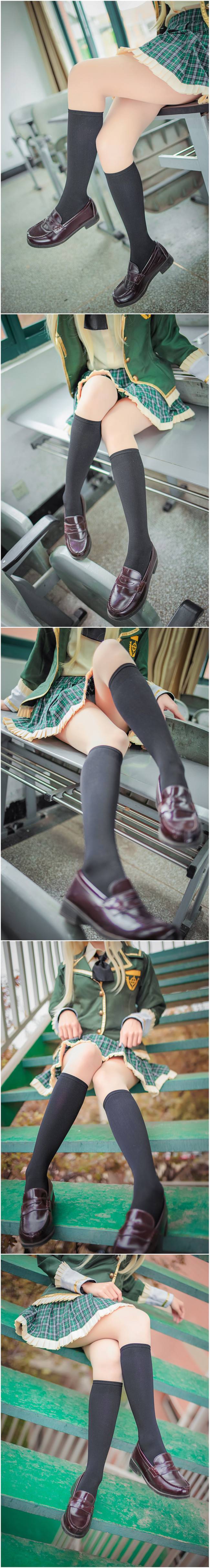 Cosplay福利/黑丝绝对领域制服少女 我的朋友很少 柏崎星奈COSPLAY