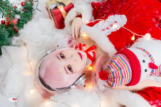 Cosplay福利/黑丝绝对领域圣诞少女 超级索尼子 索尼子COSPLAY