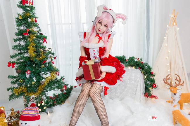 Cosplay福利/黑丝绝对领域圣诞少女 超级索尼子 索尼子COSPLAY