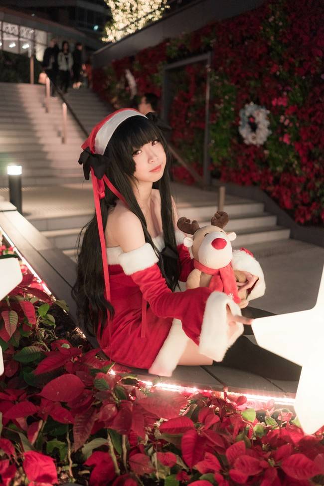 Cosplay福利/红与黑之间的美丽 机巧少女不会受伤 夜夜COSPLAY