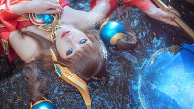 Cosplay福利/性感红衣少女 王者荣耀 大乔COSPLAY