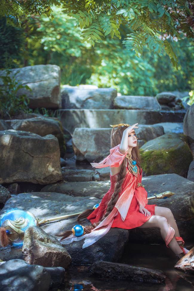 Cosplay福利/性感红衣少女 王者荣耀 大乔COSPLAY