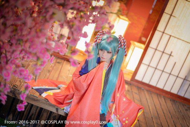 Cosplay福利/二次元美女初音未来Cos