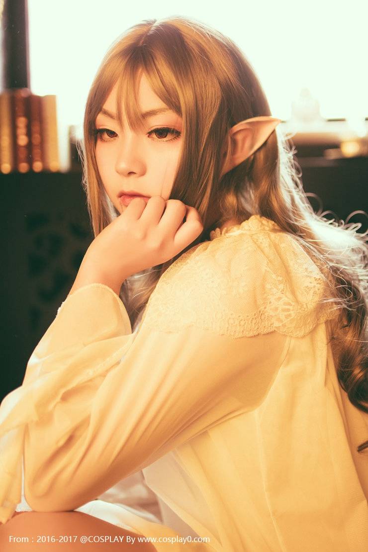 Cosplay福利/二次元萝莉睡衣邪魅小精灵Cosplay本子福利