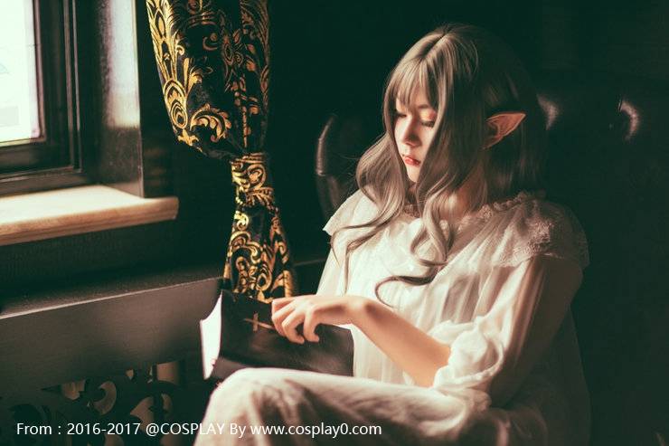 Cosplay福利/二次元萝莉睡衣邪魅小精灵Cosplay本子福利