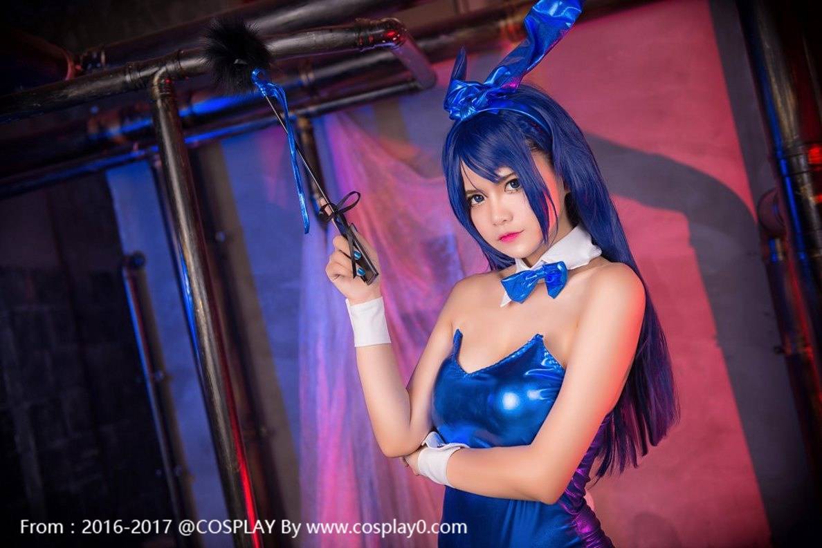 Cosplay福利/姐妹花兔女郎黑丝Cosplay腿玩年福利