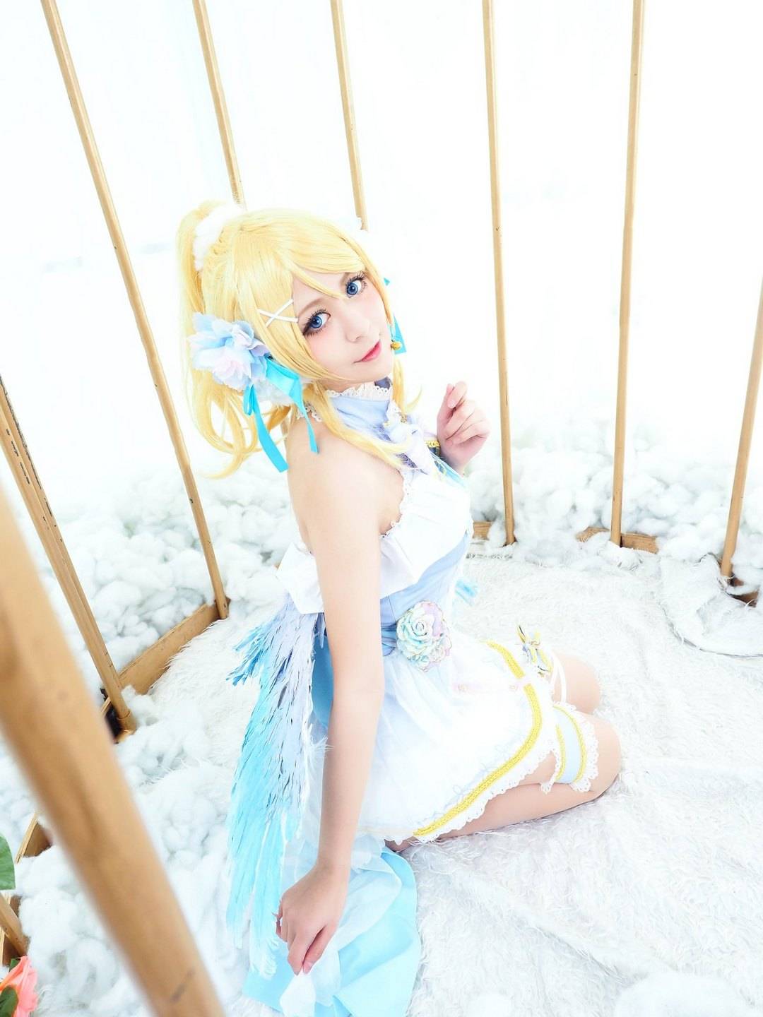 Cosplay福利/二次元萝莉Cosplay绚濑绘里同人少女足控福利本子