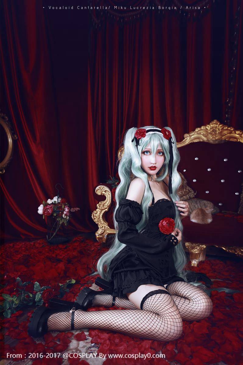 Cosplay福利/Miku初音未来黑丝诱惑Cosplay本子福利
