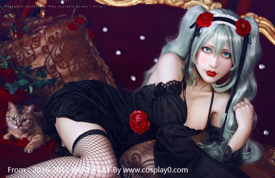 Cosplay福利/Miku初音未来黑丝诱惑Cosplay本子福利