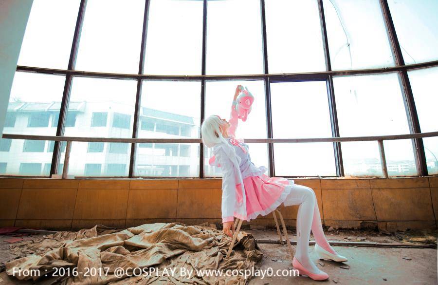 Cosplay福利/弹丸论破2莫诺美萝莉白丝Cosplay福利本子