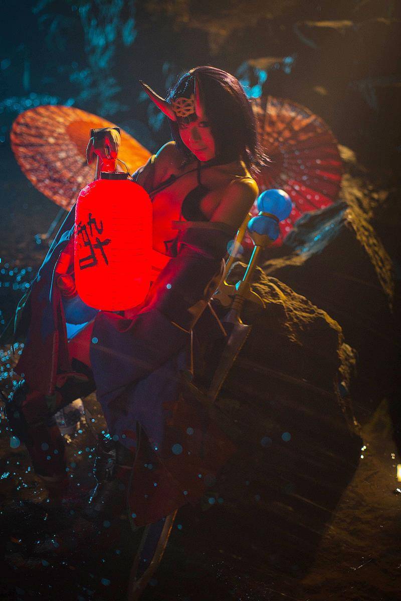 Cosplay福利/百合欧皇子酒吞童子Cosplay胖次福利诱惑