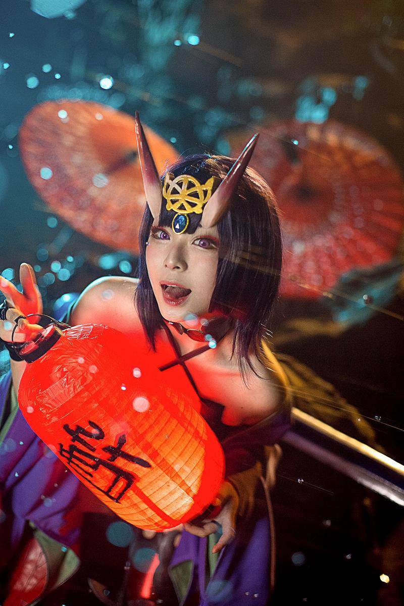 Cosplay福利/百合欧皇子酒吞童子Cosplay胖次福利诱惑