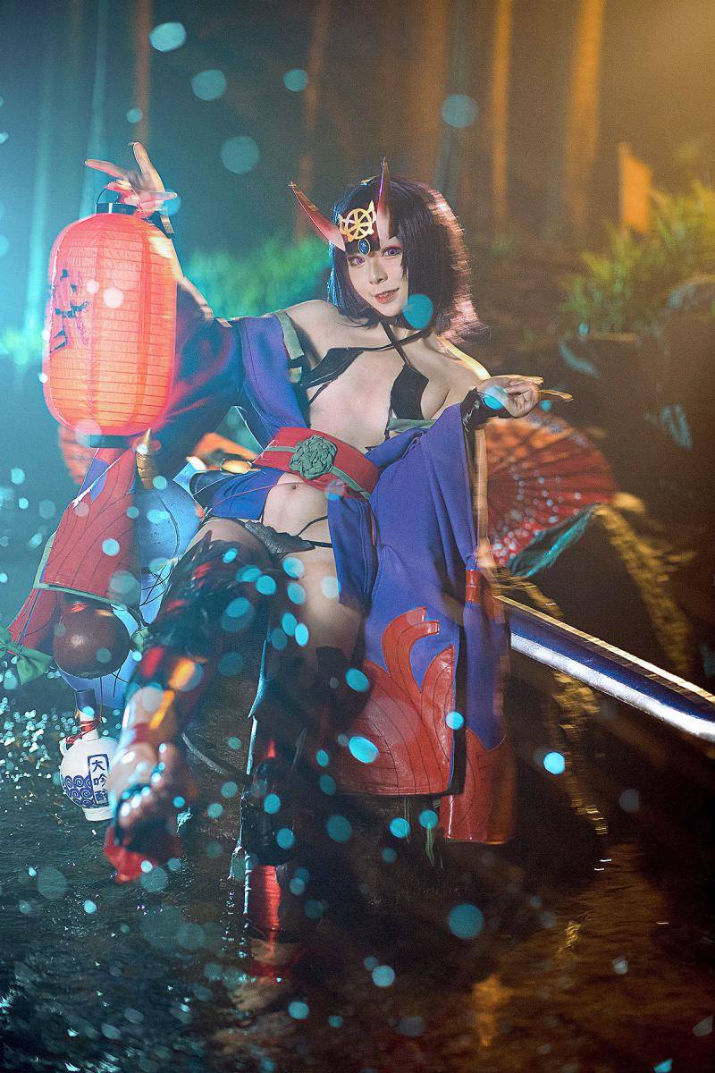 Cosplay福利/百合欧皇子酒吞童子Cosplay胖次福利诱惑