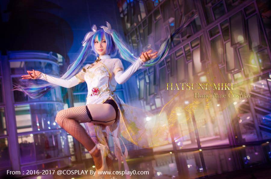 Cosplay福利/蔡雨波旗袍黑丝初音未来Cosplay无圣光写真福利