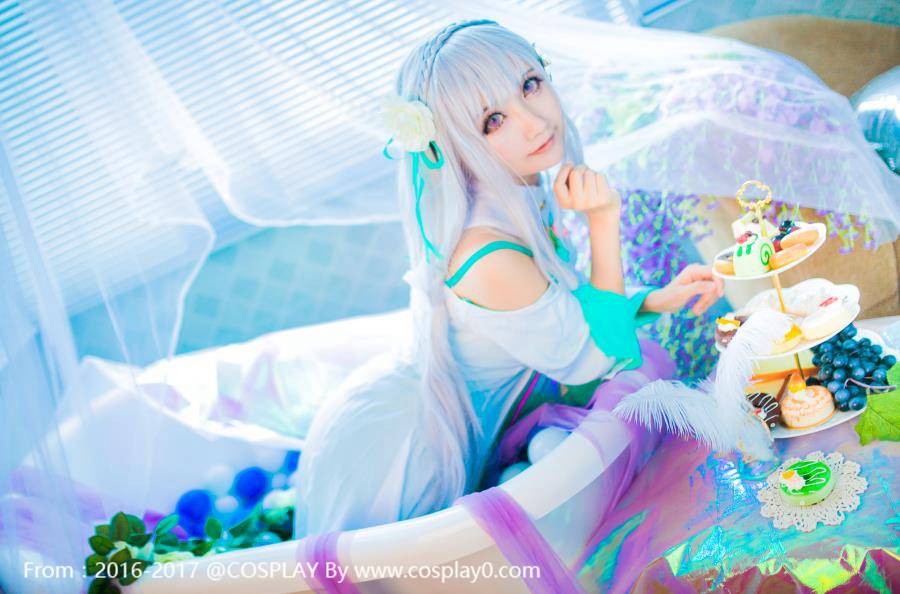 Cosplay福利/Coser雪瞳从零开始艾米莉亚Cosplay足控福利