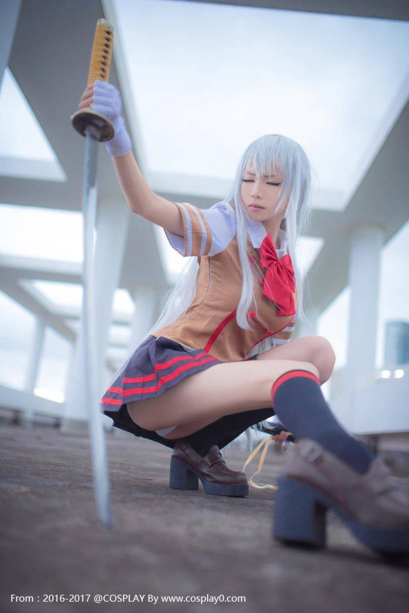 Cosplay福利/青青子Cos一骑当千赵云子龙裙底胖次福利本