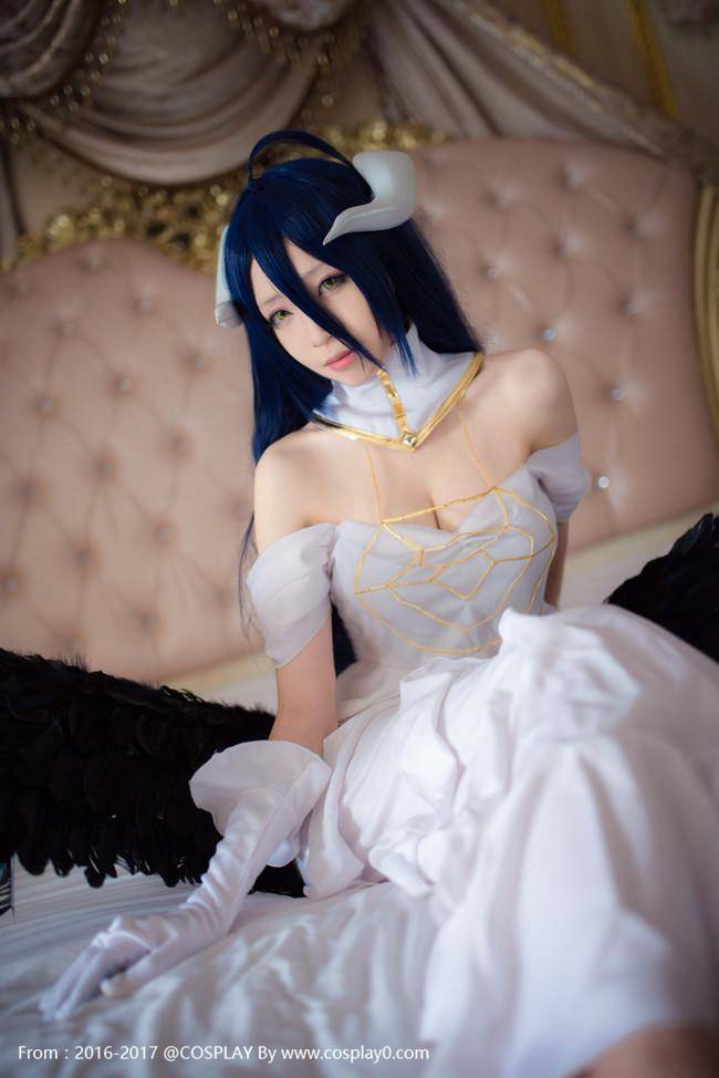 Cosplay福利/Coser青青子雅儿贝德Cosplay美女诱惑福利h