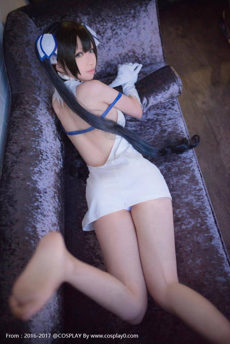 Cosplay福利/青青子Cosplay赫斯缇雅裸足腿控福利图片