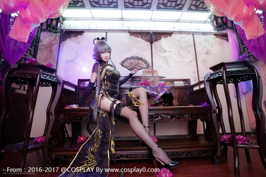 Cosplay福利/台湾美女ElyEE子金丝雀洛天依Cosplay黑丝福利
