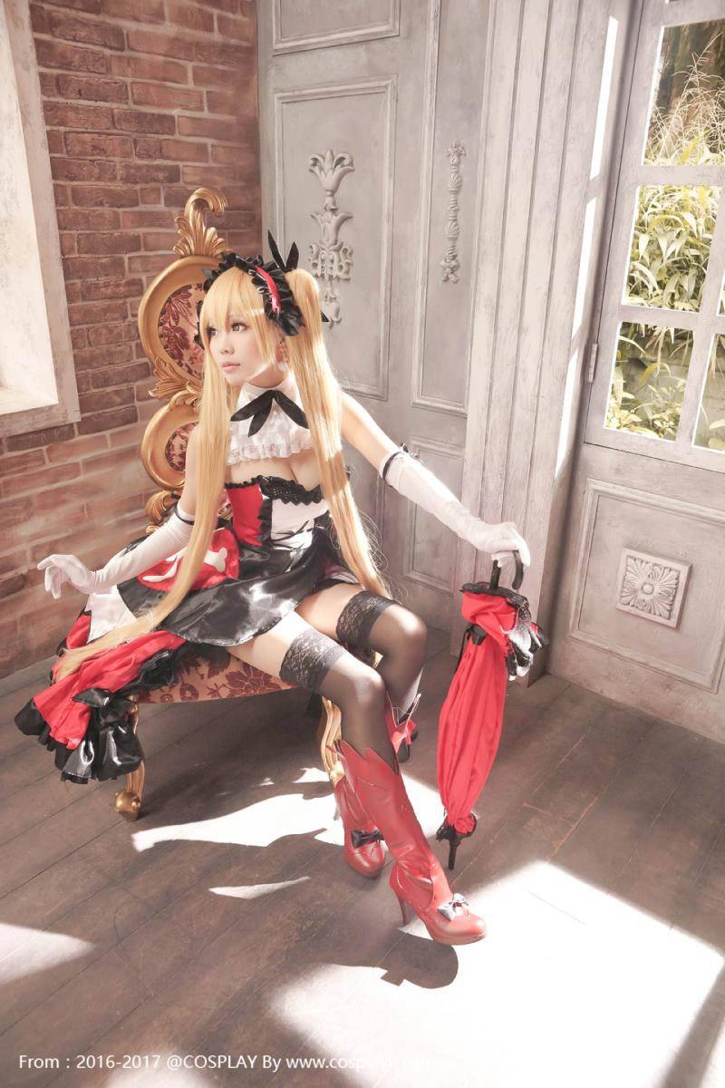 Cosplay福利/ElyEE子双马尾女仆装Cos 妮莉丝黑丝福利