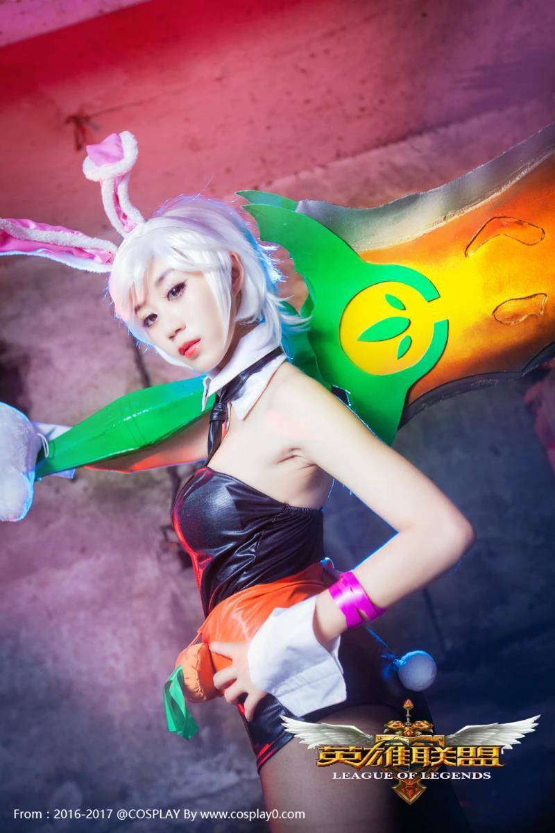 Cosplay福利/英雄联盟锐雯兔女郎御姐黑丝Cos福利图