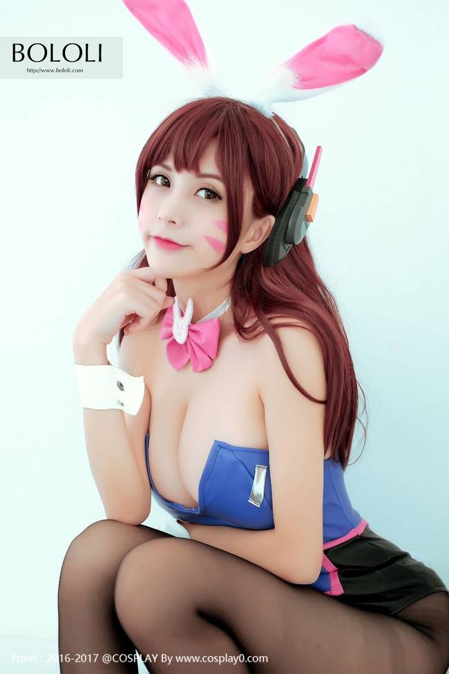 Cosplay福利/夏美酱D.va同人兔女郎黑丝美腿Cos福利图片