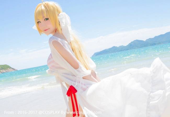 Cosplay福利/尼禄·克劳狄乌斯夏日海滩泳装Cos少女足控福利图片