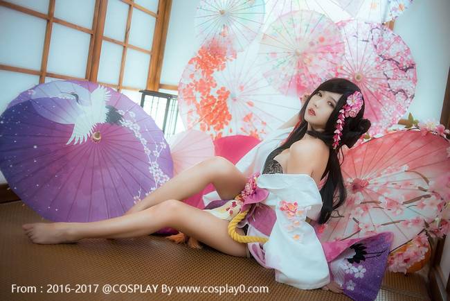 Cosplay福利/鳗鱼霏儿Cos《镇魔曲》夜樱御姐福利图片