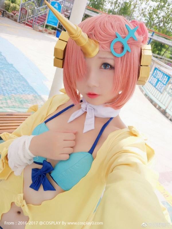 Cosplay福利/二次元萌妹Cos弗兰肯斯塔泳装福利图片