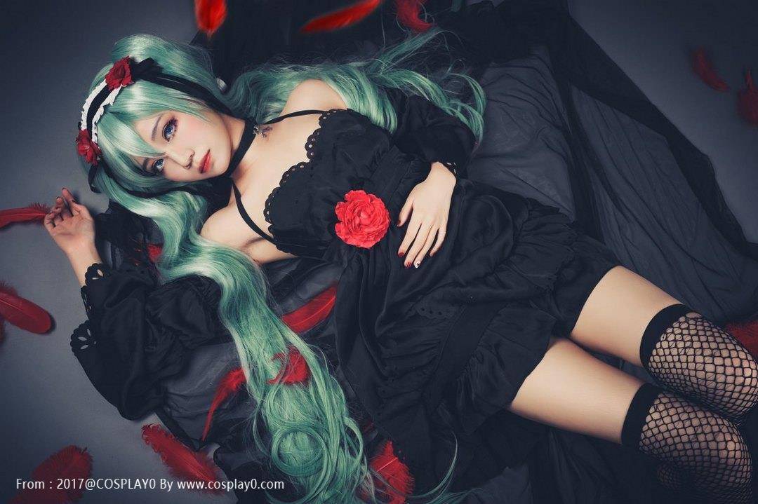 Cosplay福利/性感美女Cos初音未来禁忌之恋坎特雷拉福利图片