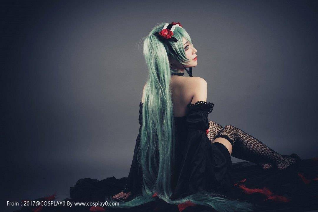 Cosplay福利/性感美女Cos初音未来禁忌之恋坎特雷拉福利图片