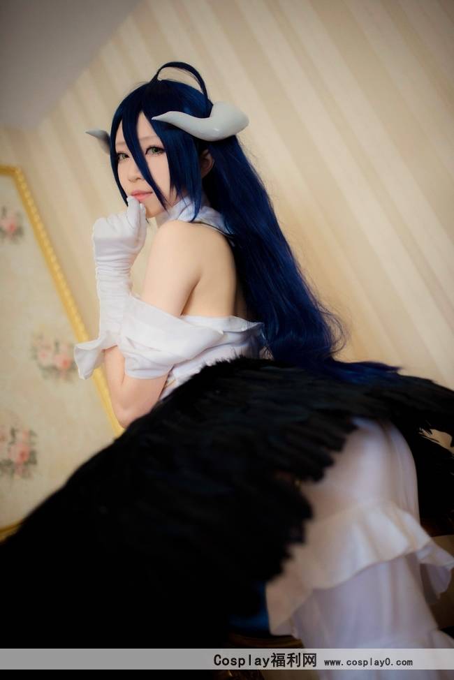 Cosplay福利/美女丰臀巨乳cosplay雅儿贝德番号福利