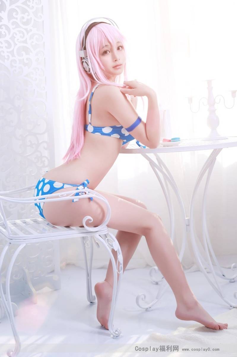 Cosplay福利/比基尼巨乳美女 超级索尼子 cos番号福利