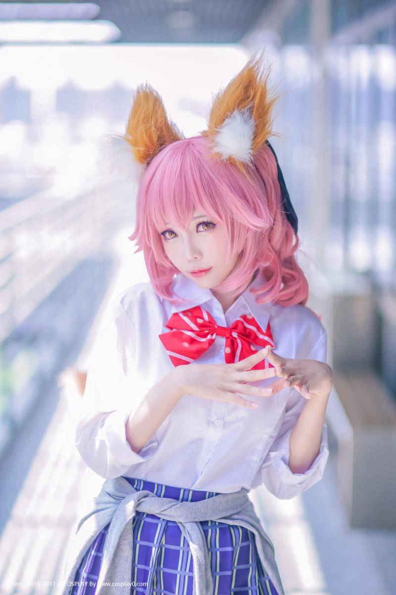 Cosplay福利/ElyEE子黑丝学生妹玉藻前JK制服Cosplay本子福利图