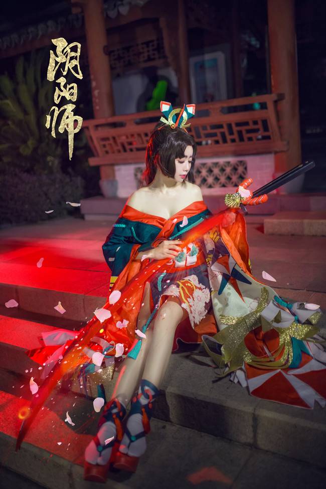 Cosplay福利/美腿 阴阳师手游 妖刀姬COSPLAY美图欣赏 cn:橘子