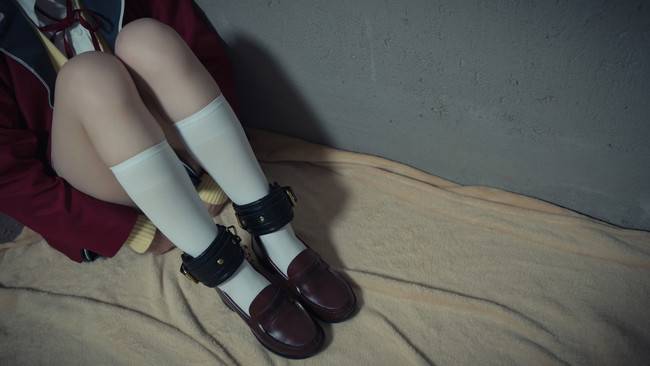 Cosplay福利/《快来救救我》白丝绝对领域少女 我和她的世界末日 她COSPLAY美图欣赏 cn:窝窝头