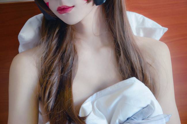 Cosplay福利/嘘 就是这么性感美丽 守望先锋D.va COSPLAY美图欣赏 cn:冰块