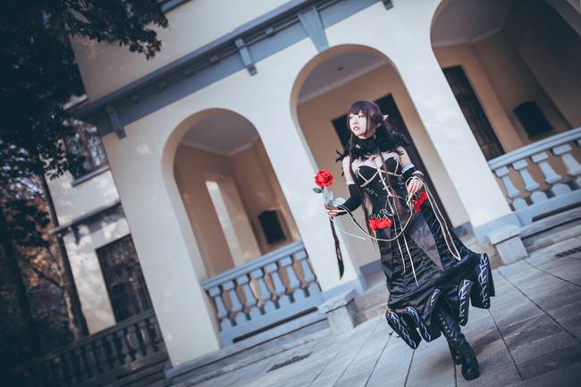 Cosplay福利/性感女帝Fate/Apocrypha赛米拉米斯COSPLAY美图欣赏 cn:一隻白兔糖