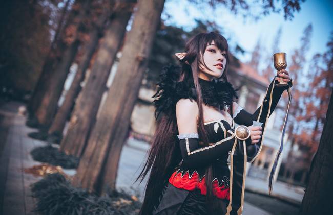 Cosplay福利/性感女帝Fate/Apocrypha赛米拉米斯COSPLAY美图欣赏 cn:一隻白兔糖