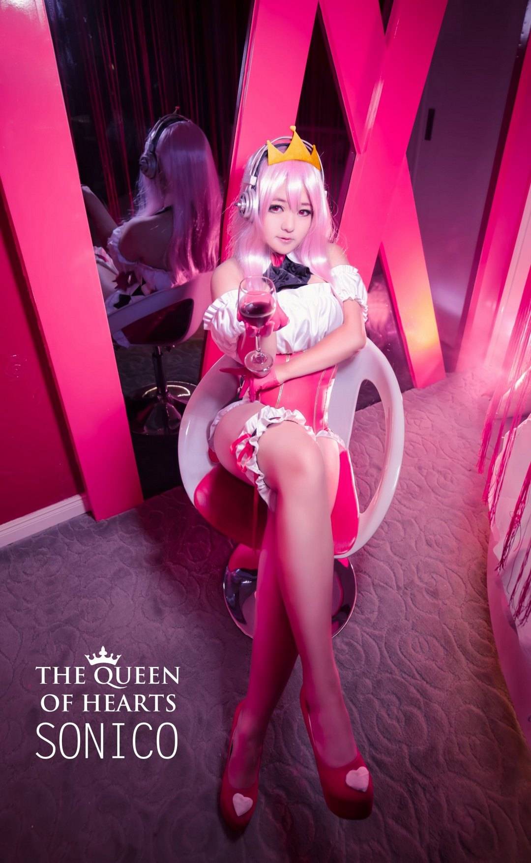 Cosplay福利/巨乳美女cosplay超级索尼子美腿诱惑福利图片