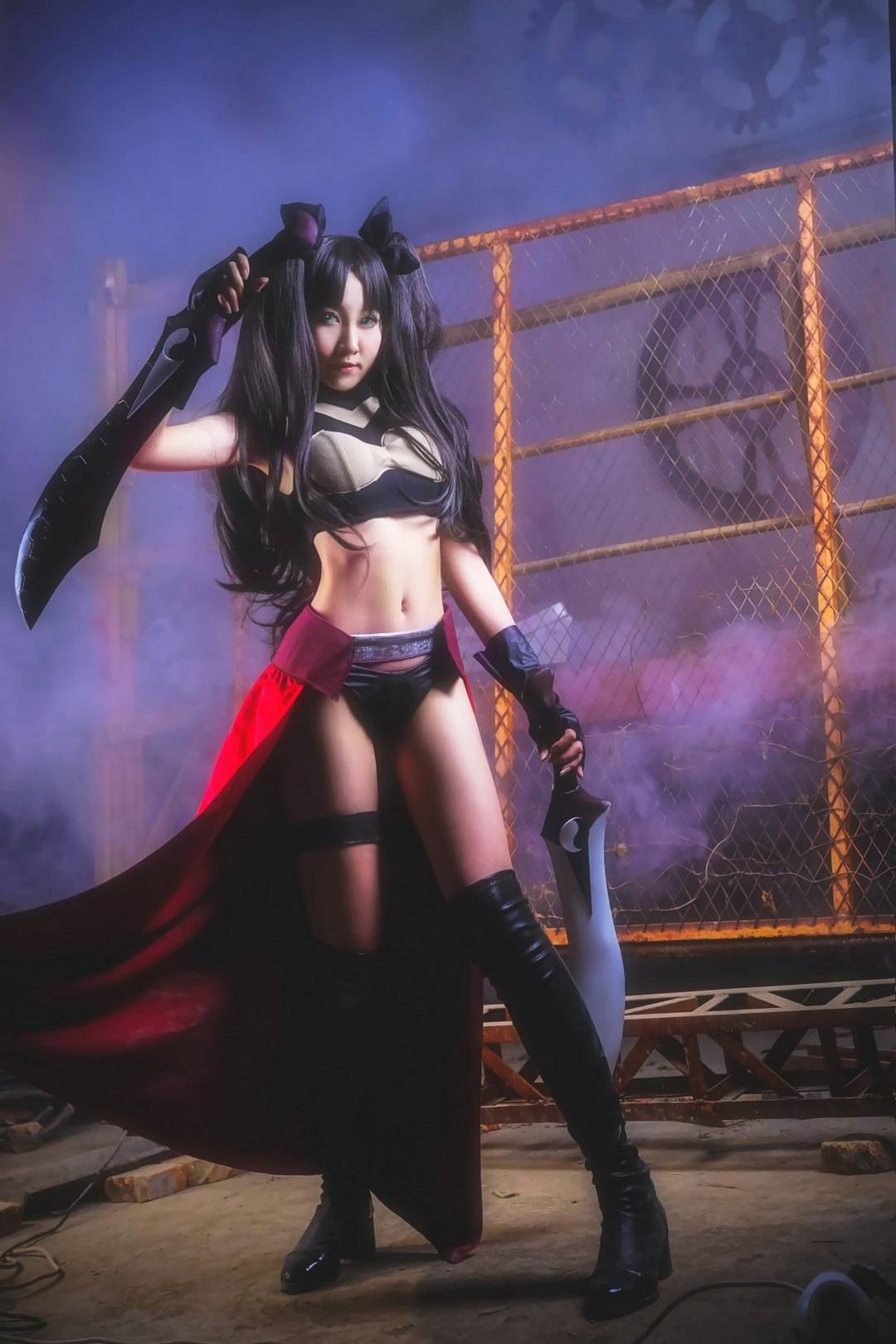 Cosplay福利/二次元美女Cos双刀美战士远坂凛性感福利图片