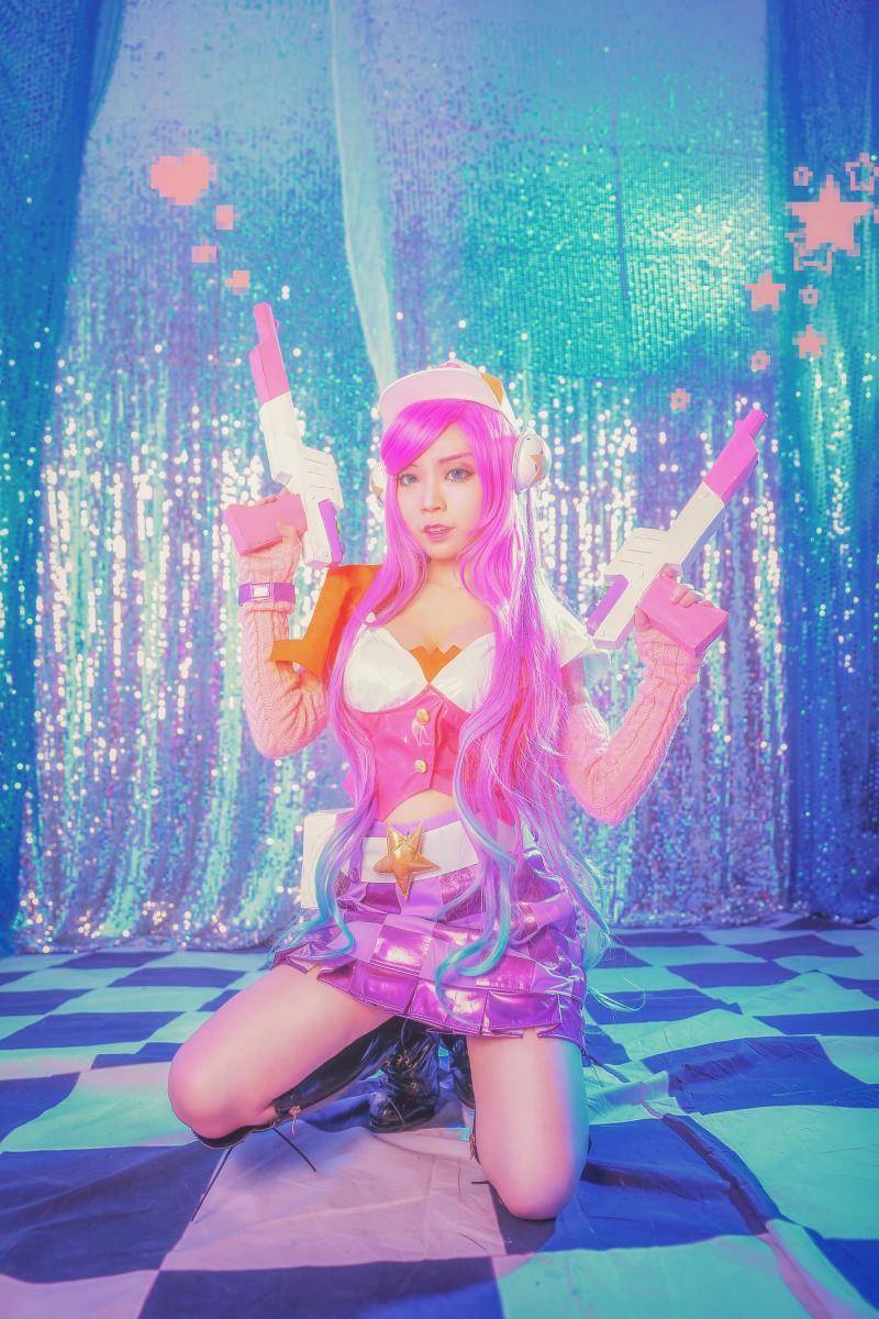 Cosplay福利/英雄联盟好运姐电玩女神cosplay福利图片